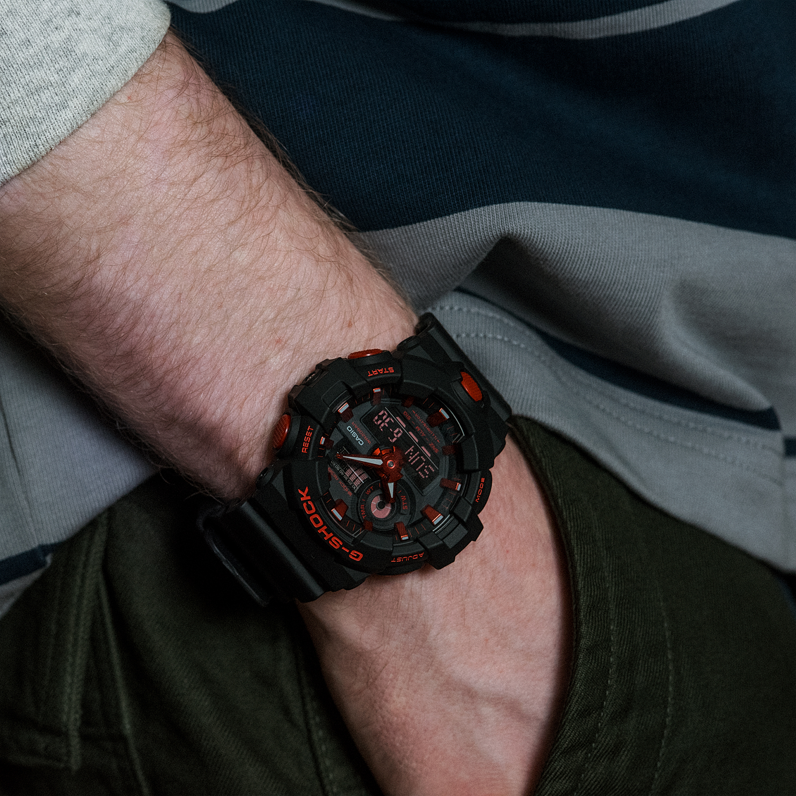 Reloj G-SHOCK GA-700BNR-1ADR Resina Hombre Negro