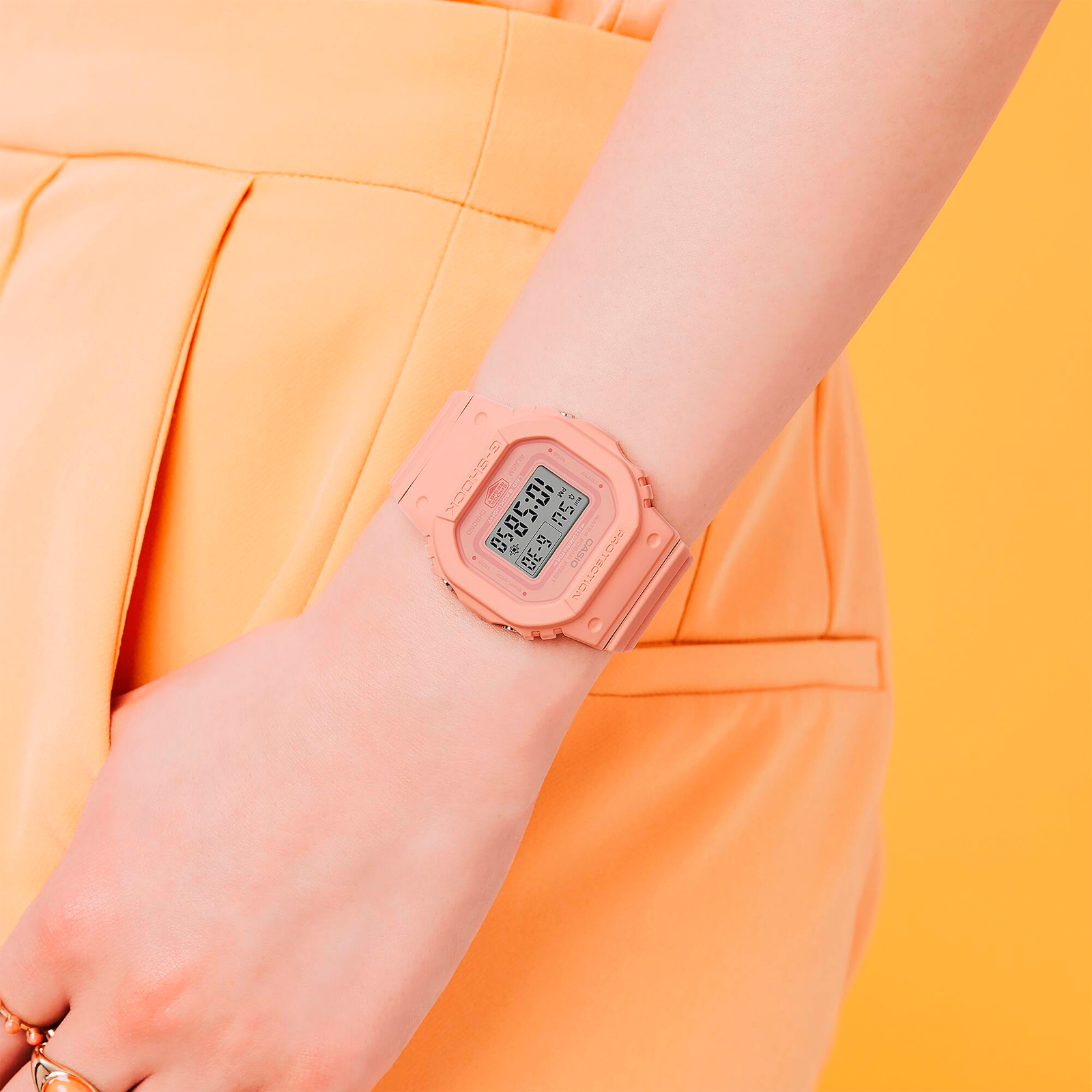 Reloj G-SHOCK GMD-S5600BA-4DR Resina Mujer Rosado